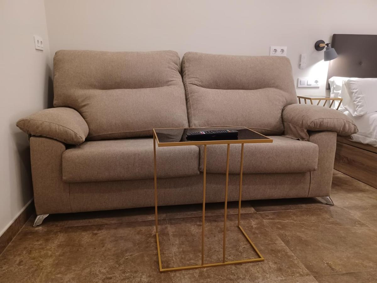 Apartamento Acogedor Junto A Calle Betis, Triana-Los Remedios Sevilla Buitenkant foto