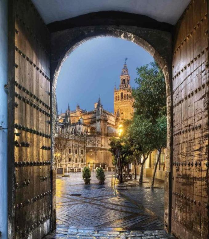Apartamento Acogedor Junto A Calle Betis, Triana-Los Remedios Sevilla Buitenkant foto